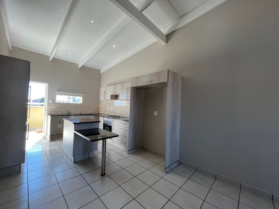 2 Bedroom Property for Sale in Waterval East North West